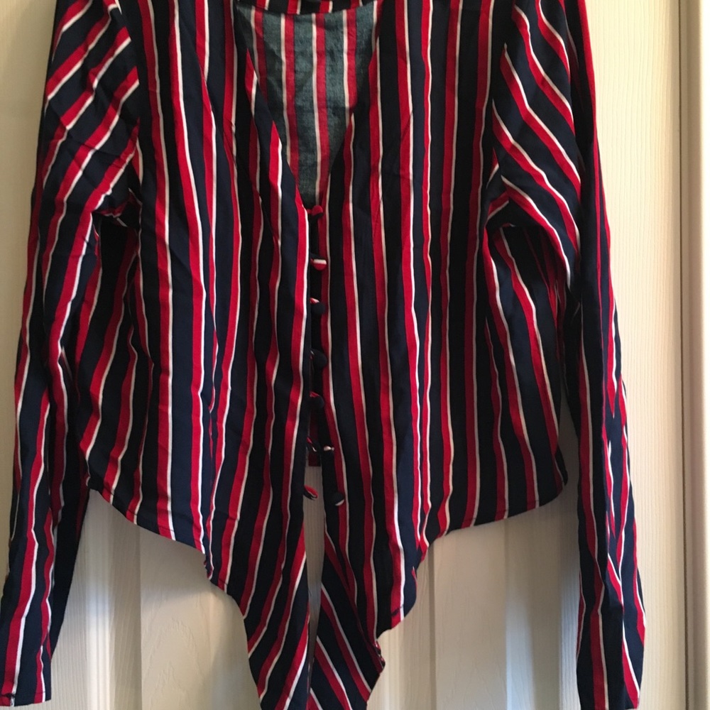 Juniors tie front top